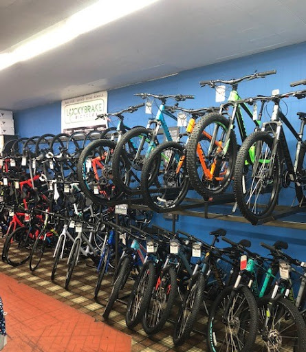 Bicycle Store «Lucky Brake Bicycles», reviews and photos, 470 W Virginia St, Crystal Lake, IL 60014, USA