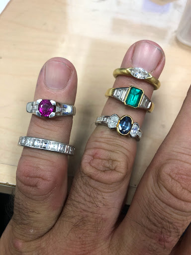 Jeweler «Mills Jewelers Camarillo», reviews and photos, 2171 Ventura Blvd, Camarillo, CA 93010, USA