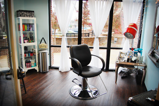 Beauty Salon «Phenix Salon Suites Suwanee», reviews and photos, 1500 Peachtree Industrial Blvd #165, Suwanee, GA 30024, USA