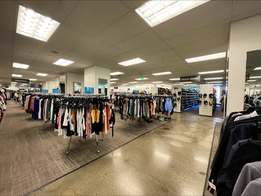 Department Store «Nordstrom Rack Newbury», reviews and photos, 497 Boylston St, Boston, MA 02116, USA