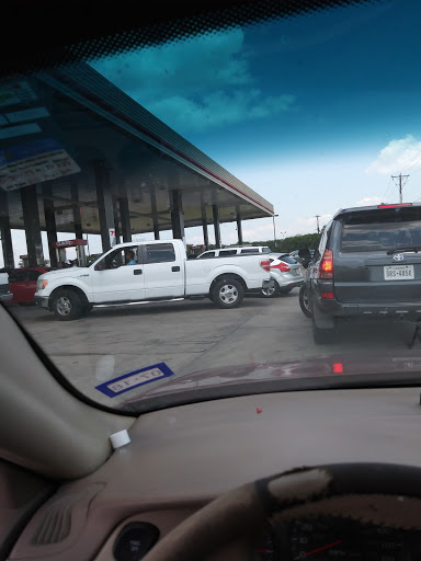 Gas Station «QuikTrip», reviews and photos, 12631 Lake June Rd, Balch Springs, TX 75180, USA