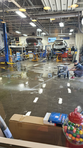 Car Inspection Station «Petrone Automotive Inc.», reviews and photos, 19017 Station Rd, Flushing, NY 11358, USA