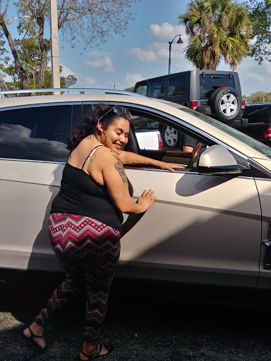 Used Car Dealer «Madina Auto Brokers», reviews and photos, 3258 Fowler St, Fort Myers, FL 33901, USA