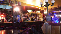 Atmosphère du Restaurant Piccadilly's Pub à Haguenau - n°11