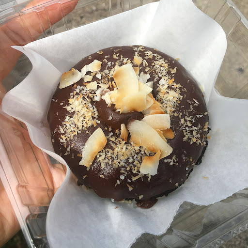 Donut Shop «Firecakes Donuts», reviews and photos, 2453 N Clark St, Chicago, IL 60657, USA