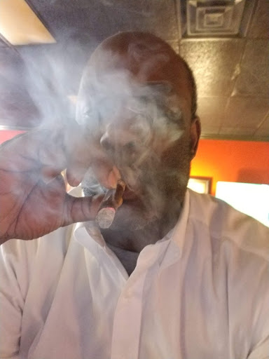 Cigar Shop «La Casa Del Tabaco Cigar Lounge», reviews and photos, 3330 Piedmont Rd NE #20, Atlanta, GA 30305, USA