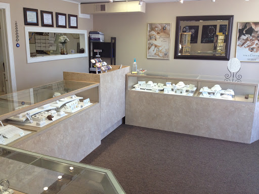 Jewelry Repair Service «Commerce Jewelry and Watch Repair», reviews and photos, 3195 Union Lake Rd, Commerce Charter Twp, MI 48382, USA