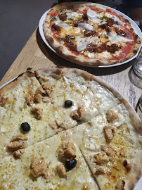 Plats et boissons du Pizzeria Dolomites Pizza Bordeaux - n°2