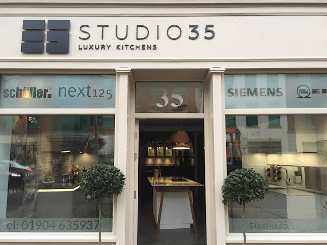 Comments and reviews of York Kitchen Showroom - Studio 35 York