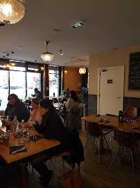 Atmosphère du Restaurant À _ Table ! à Drancy - n°5