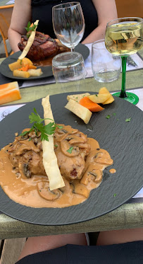 Sauce aux champignons du Restaurant français Restaurant l'Homme Sauvage à Strasbourg - n°16