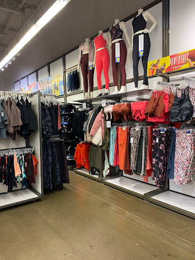 Clothing Store «Old Navy», reviews and photos, 3581 N Freeway Blvd, Sacramento, CA 95834, USA