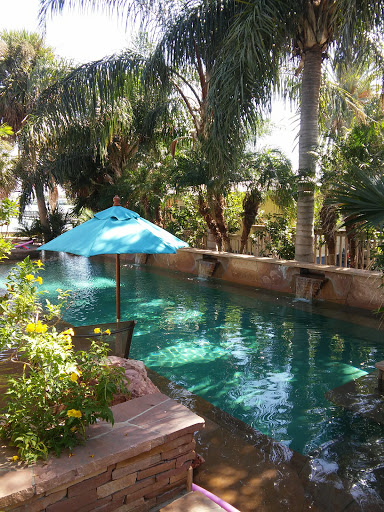 Indoor Lodging «Little Bay Club», reviews and photos, 1801 Broadway St, Rockport, TX 78382, USA