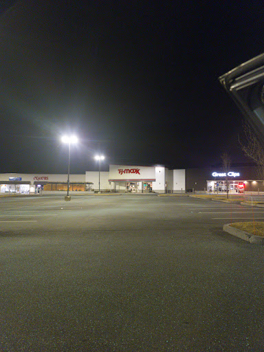 Department Store «T.J. Maxx», reviews and photos, 146 Nahatan St, Norwood, MA 02062, USA