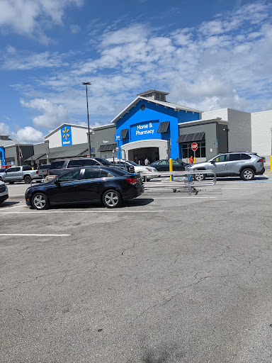 Department Store «Walmart Supercenter», reviews and photos, 7450 Cypress Gardens Blvd, Winter Haven, FL 33884, USA