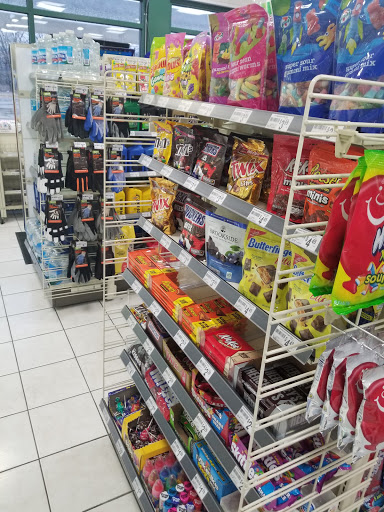 Convenience Store «7-Eleven», reviews and photos, 900 S Arlington Heights Rd, Elk Grove Village, IL 60007, USA