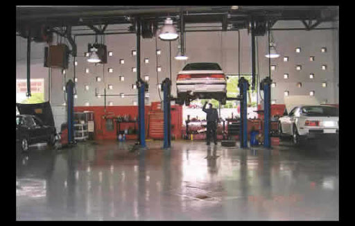 Auto Repair Shop «Convenience Auto Service Liberty St», reviews and photos, 2280 W Liberty St, Ann Arbor, MI 48103, USA