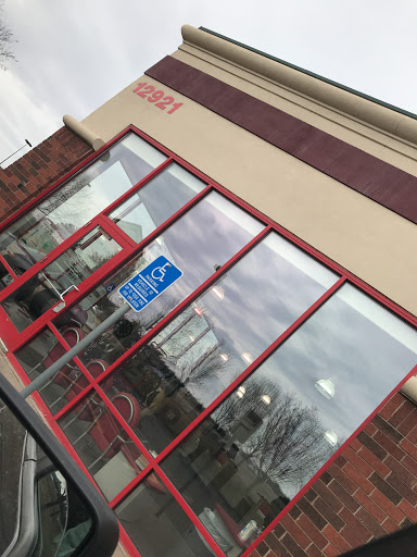 Tire Shop «Discount Tire Store - Coon Rapids, MN», reviews and photos, 12921 Riverdale Dr NW a, Coon Rapids, MN 55448, USA