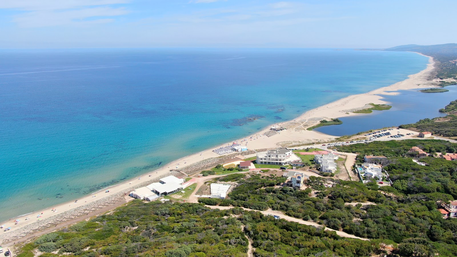 Foto van San Pietro A Mare met recht en lang