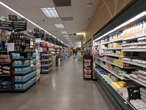 Shopping Mall «Bella Bottega Shopping Center», reviews and photos, 8976 161st Avenue Northeast, Redmond, WA 98052, USA