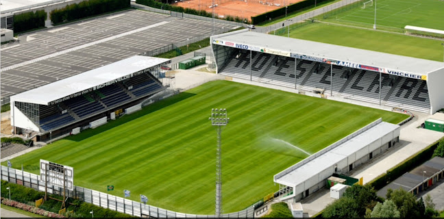 Beoordelingen van Stadion Schiervelde in Roeselare - Sportcomplex
