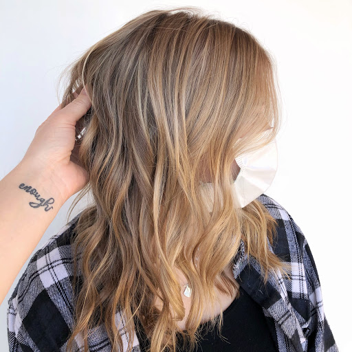 Hair Salon «Cré Hair Studio - Aveda Hair Salon, Highland, CA», reviews and photos, 28938 Greenspot Rd, Highland, CA 92346, USA