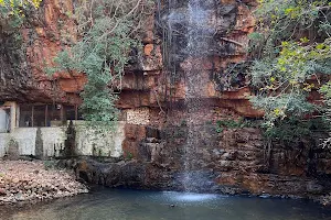 Varavi Siddheshwara Falls image