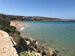 Foto von Kalathas Strand mit geräumige bucht