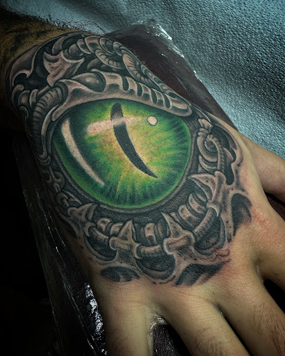 Explore 2024 tattoos ideas, creative tattoo ideas in Libertyville, available at Lucky Seven Tattoo