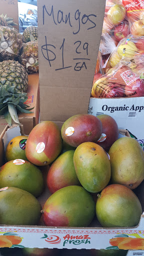 Produce Market «Oakmont Produce Market», reviews and photos, 810 W Hamilton Ave, Campbell, CA 95008, USA