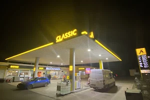 Classic Tankstelle Ederblick-Zentrum image