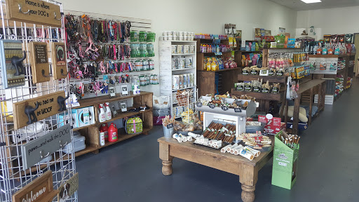 Pet Supply Store «Paw Prints Pet Supplies», reviews and photos, 1000 N Green Valley Pkwy, Henderson, NV 89074, USA