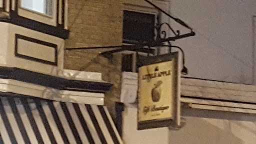 Boutique «The Little Apple», reviews and photos, 4361 Main St, Philadelphia, PA 19127, USA
