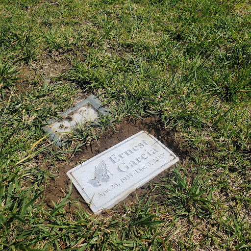 Oakdale Mortuary & Memorial Park image