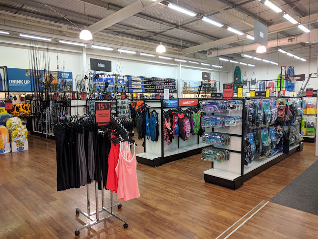 Comments and reviews of Rebel Sport Coastlands