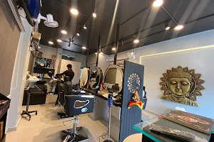 Perfect Cutz Unisex Salon Manjalpur image