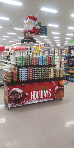 Grocery Store «Winn-Dixie», reviews and photos, 2880 Howland Blvd, Deltona, FL 32725, USA