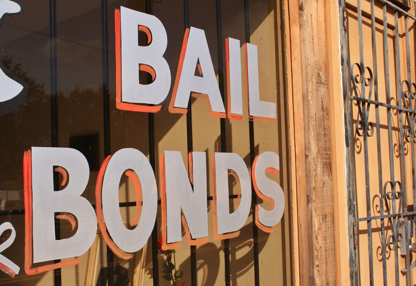 Espinoza Bail Bonds Paramount location
