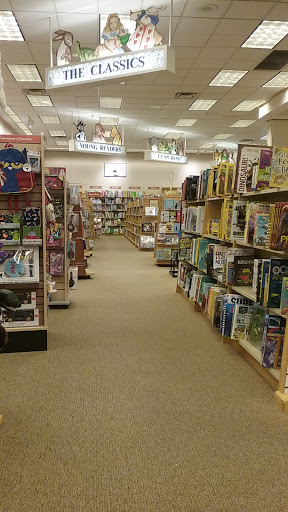 Book Store «Barnes & Noble», reviews and photos, 801 W 15th St E, Plano, TX 75075, USA