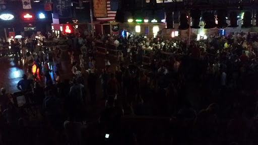Night Club «The Round up», reviews and photos, 10051 W Hillsborough Ave, Tampa, FL 33615, USA