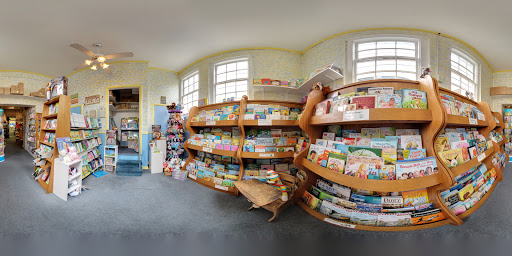 Book Store «Logos Bookstore», reviews and photos, 6620 Snider Plaza, Dallas, TX 75205, USA