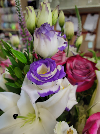 Florist «Buds & Blooms At Covington», reviews and photos, 15220 SE 272nd St, Kent, WA 98042, USA
