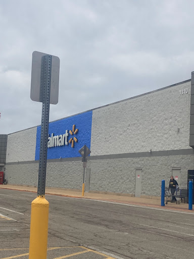 Department Store «Walmart Supercenter», reviews and photos, 1310 Preacher Roe Blvd, West Plains, MO 65775, USA