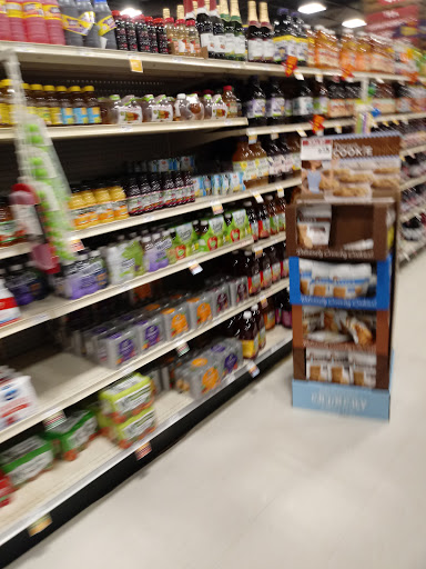 Supermarket «Giant Eagle Supermarket», reviews and photos, 4300 Kent Rd, Stow, OH 44224, USA