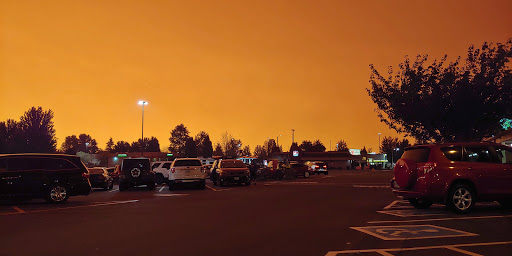 Grocery Store «Fred Meyer», reviews and photos, 2855 Broadway St NE, Salem, OR 97303, USA