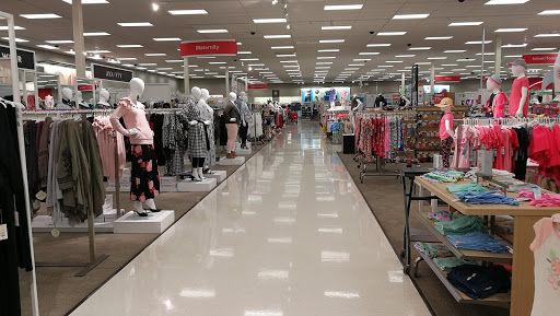 Department Store «Target», reviews and photos, 3200 Rolling Oaks Blvd, Kissimmee, FL 34747, USA
