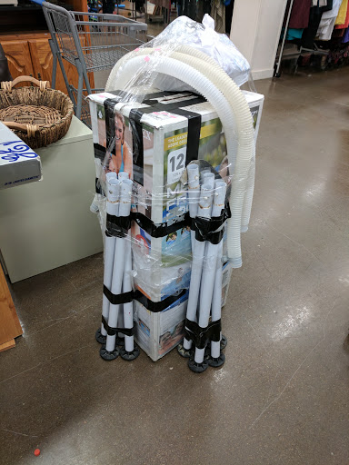 Thrift Store «Rappahannock Goodwill Industries:- Harrison Crossing Store», reviews and photos, 7101 Harrison Rd, Fredericksburg, VA 22407, USA