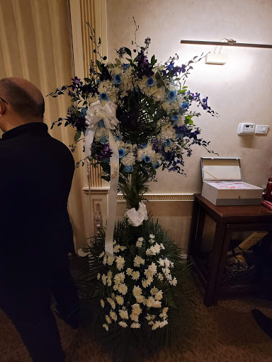 Florist «June Florist», reviews and photos, 8607 18th Ave, Brooklyn, NY 11214, USA