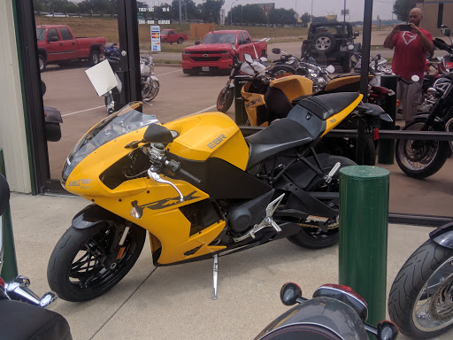 Triumph Motorcycle Dealer «Eurosport Cycle», reviews and photos, 3100 Airport Fwy, Fort Worth, TX 76111, USA
