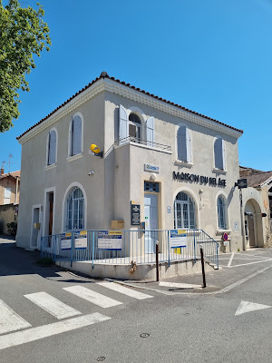 LA MAISON DU BEL ÂGE - MAILLANE à Maillane